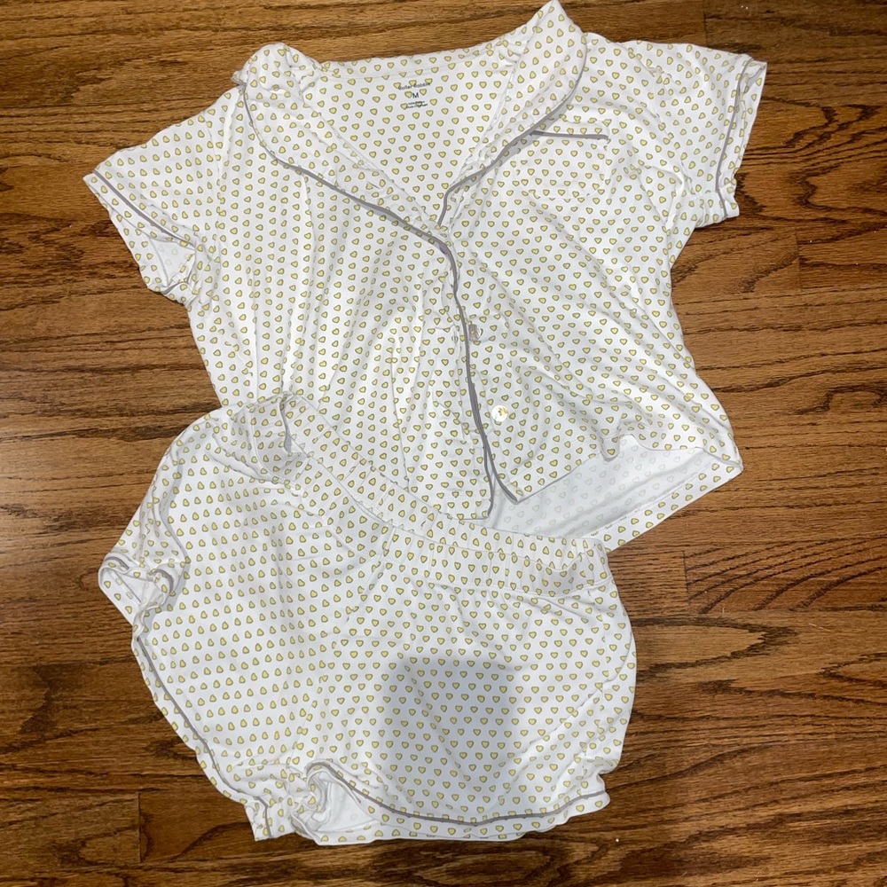 Roller Rabbit Shorts Set